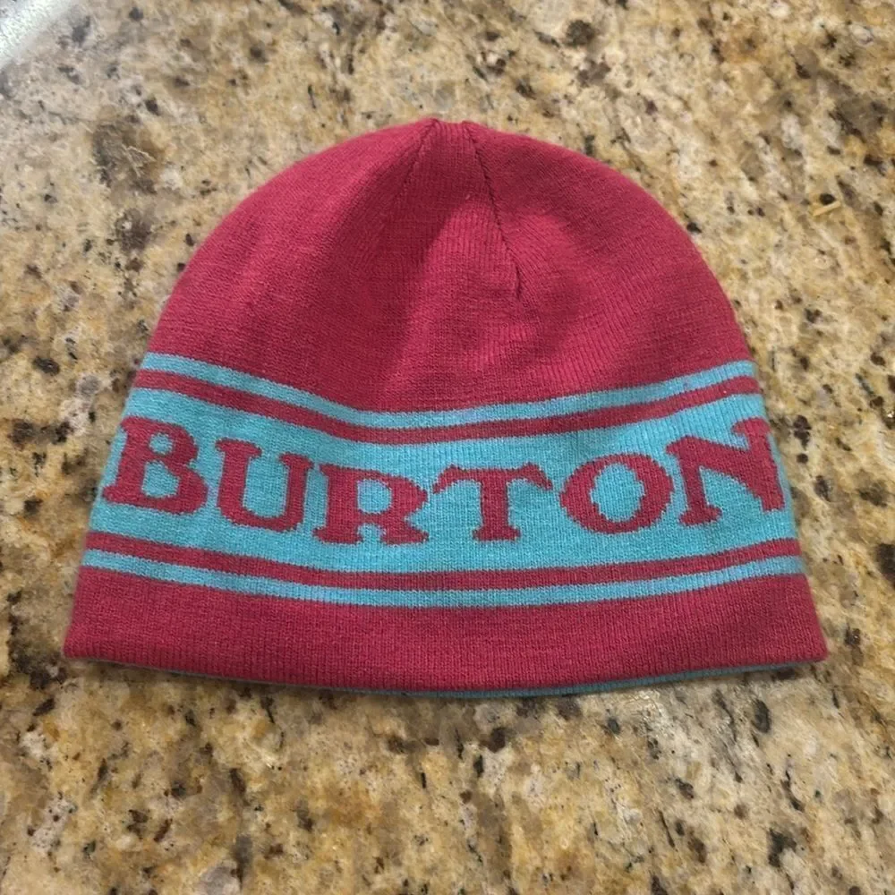 Burton reversible toddler winter hat ❄️